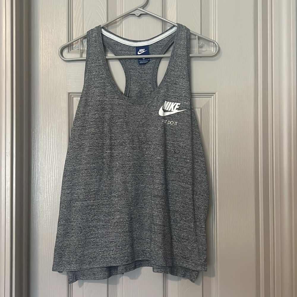Workout tops - bundle! - Picture 3 of 7